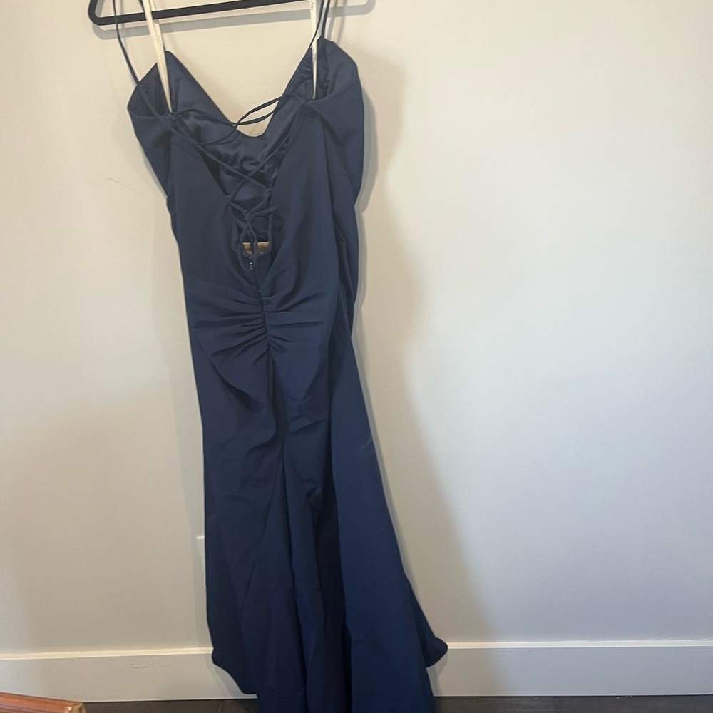 Navy David’s Bridal Bridesmaid formal prom dress